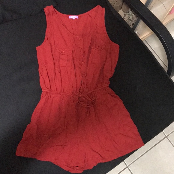 Romper - Picture 2 of 5